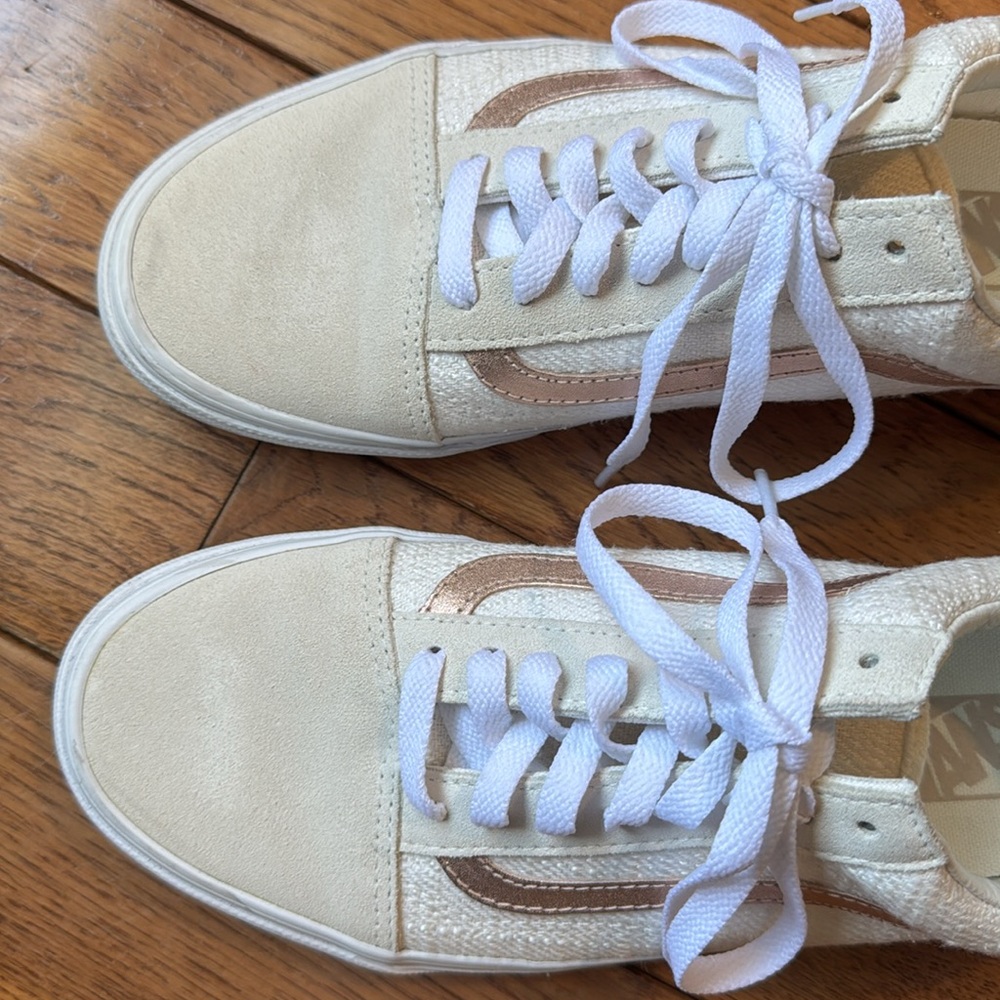 Vans Women's Old Skool Cream Sneaker with Rose Gold Stripe - Picture 13 of 13